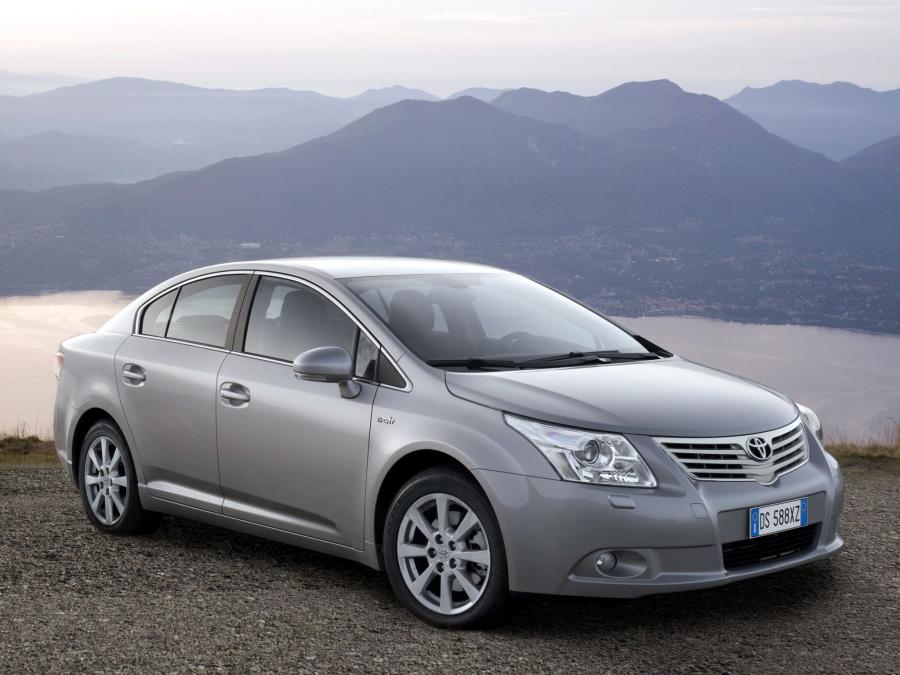  Toyota Avensis Sedan 2008 года  (фото 37 из 57)